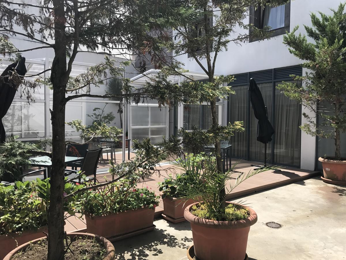 马特里兹酒店 蓬塔德尔加达 外观 照片
